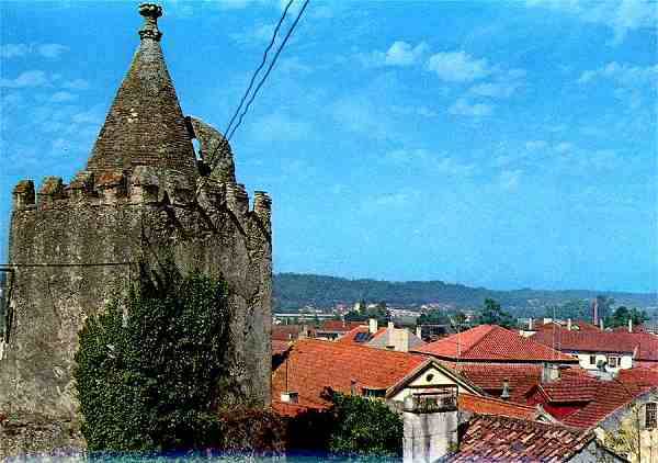 N.� 4 - Pombal: Torre dp Rel�gio Velho - Edi��o da C�mara Municipal de Pombal - S/D - Dimens�es: 14,9x10,4 cm. - Col. �nio C. Semedo.