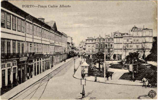 SN - PORTO - Pra�a Carlos Alberto - Editor desconhecido - SD -  Dim. 8,5x13,5 cm - Col. Jaime da Silva (Circulado em 1920).