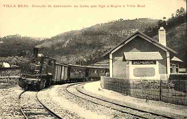 S/N - Villa Real-Esta��o de Carraz�do na linha que liga a Regoa aVilla Real - Sem indica��o do editor - S/D - Dimens�es: 13,8x8,7 cm. - Col. Aur�lio Dinis Marta.
