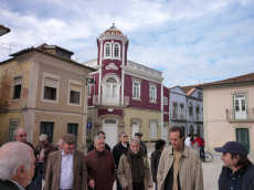 Clicar para ampliar.