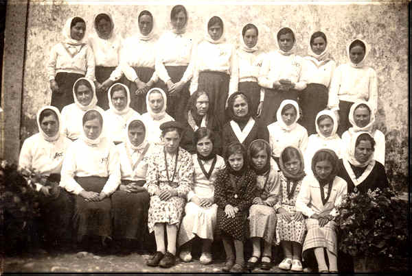 Fotografia 6x9 cedida por Maria �gueda Amado. Clicar para ampliar.