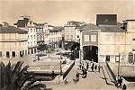 Pontes de de Aveiro, em Outubro de 1921. Ao centro, a chamada �Ponte dos Arcos�. Nesta data, ainda n�o existe o hotel Arcada.