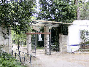 Entrada no Parque Infante D. Pedro a partir do est�dio M�rio Duarte - 2008