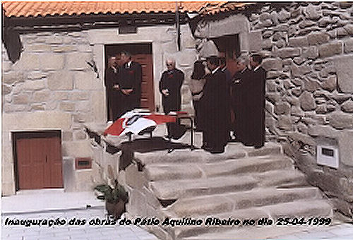 Clicar para ampliar.