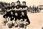 Equipa de Voleibol da Acad�mica de Espinho que jogou contra a do Sporting de Espinho em Maio de 1957.
