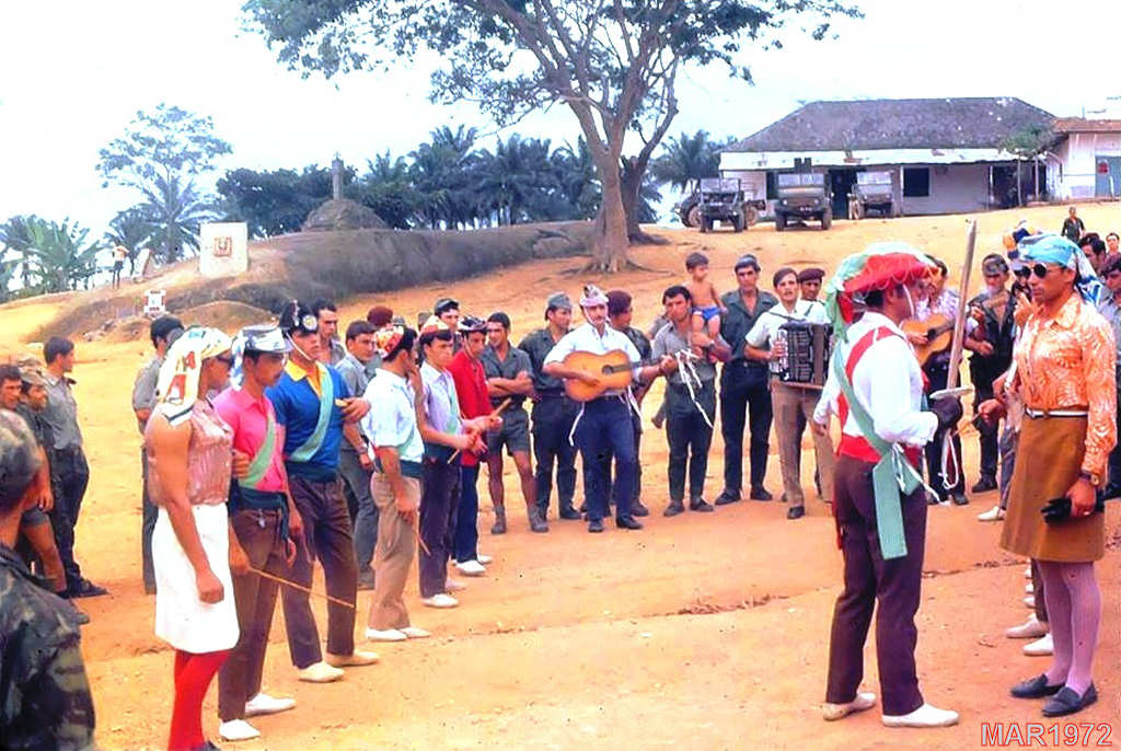 Clicar para ampliar.