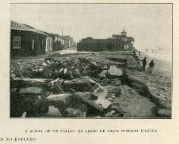 A queda de chal� no largo de Nossa Senhora da Ajuda. Clicar para ampliar.