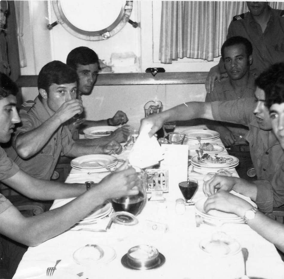 Clicar para ampliar.