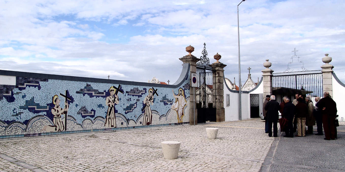 Clicar para ampliar.