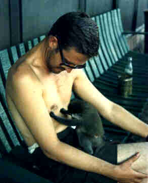 Momento de descanso no Alto Zaza. Angola (Sector de U�je), em Janeiro de 1973.