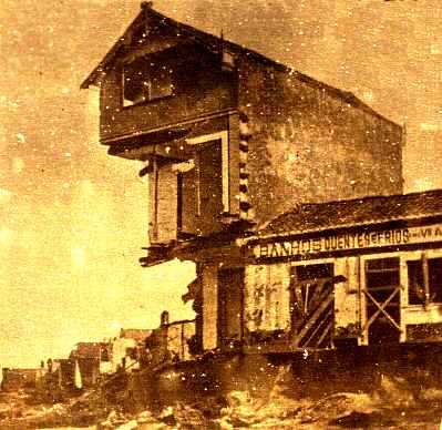 Imagens da destrui��o de Espinho pelo mar no in�cio do s�culo XX.